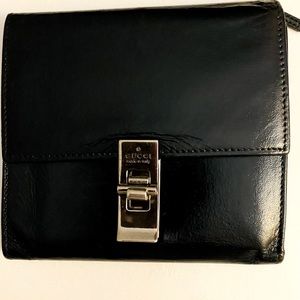 GUCCI BLACK WALLET WITH SILVER HARDWARE VINTAGE